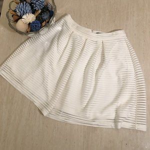 Forever 21 White Stripe Skater Skirt Medium